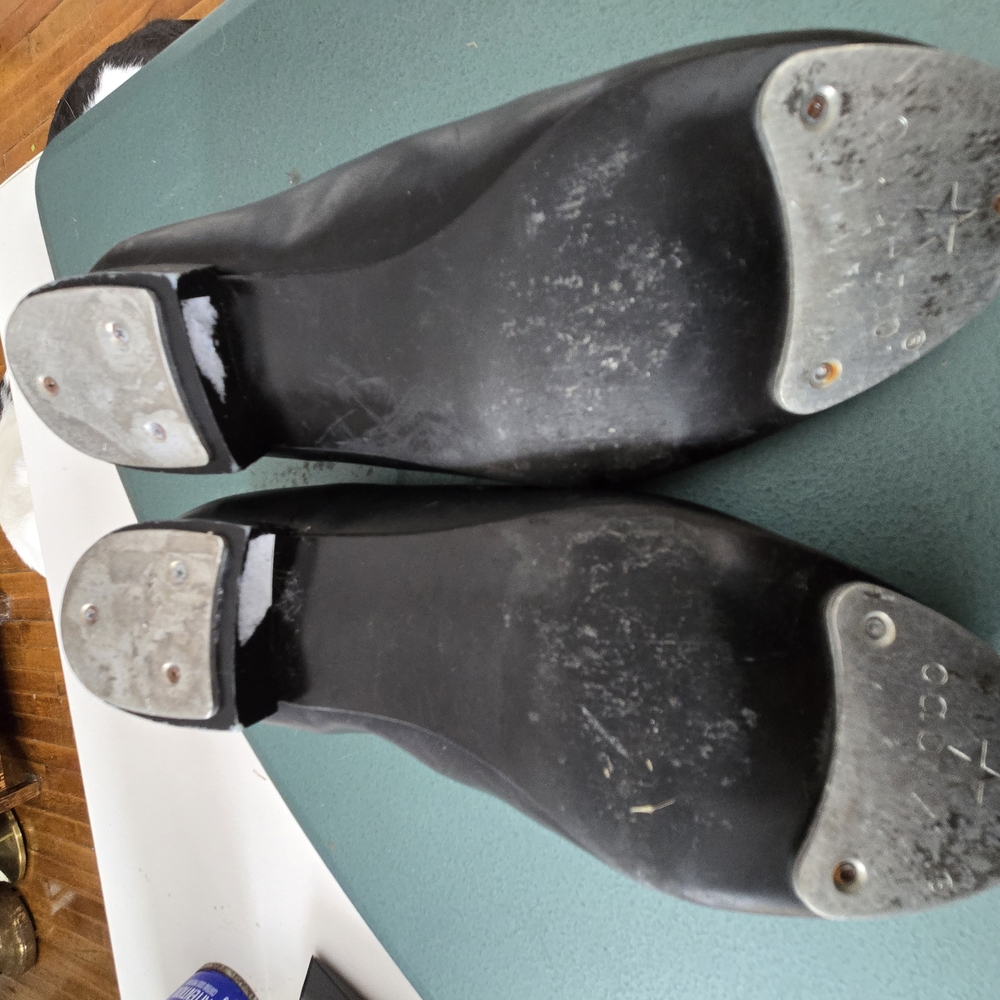 Men's Black Tap Shoes